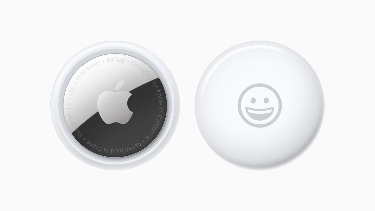 MglElectronics's tweet photo. APPLE AIRTAG TRACKIG DEVICE
Airtag ni device ambayo imekuwa designed na kampuni ya apple ilikuwezesha watumiaji kuweza kufahamu uwepo wa vitu au mali zao endapo zimepotea au kusahaulika,kifaa hichi kilizinduliwa rasmi mnamo 30/03/2021 lakini preorder zilianza kufanyika 23/03/2021 https://t.co/nWozw4gNCY