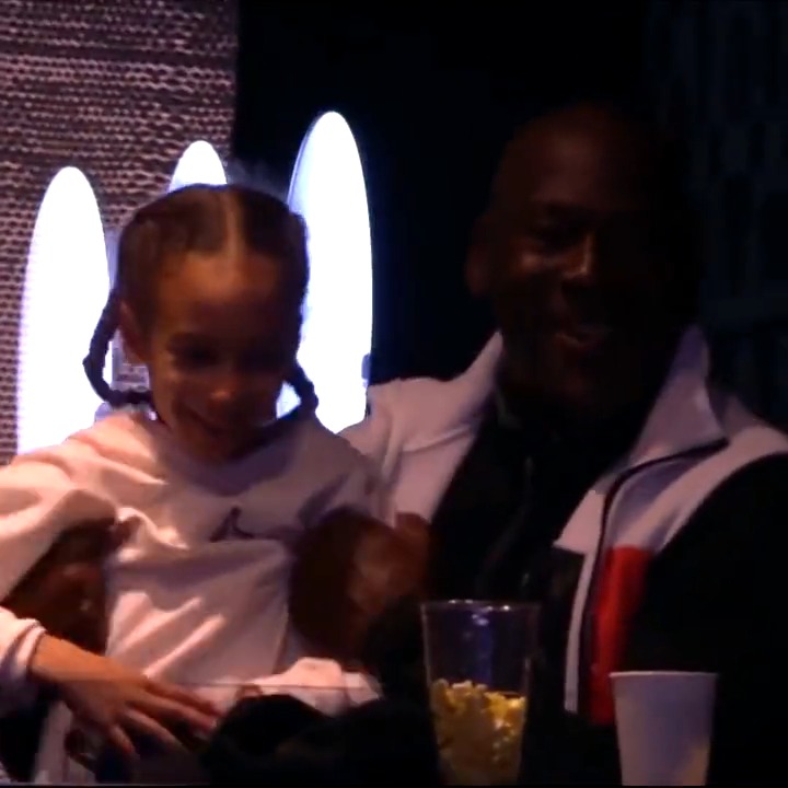 Michael Jordan Twins 2025 Gwen Shellie