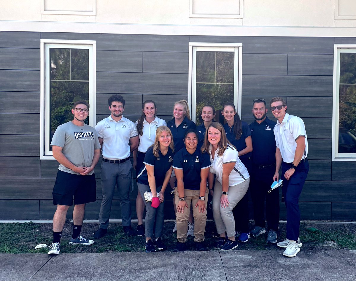 UNF_ATProgram's tweet photo. Everyone please send good vibes to our second years as they all take the #BOC this week! We know they are well prepared and will rock it! 💙🦅���
#swoop #futureatc #unfmsat #nata https://t.co/0tVOBfKHMG
