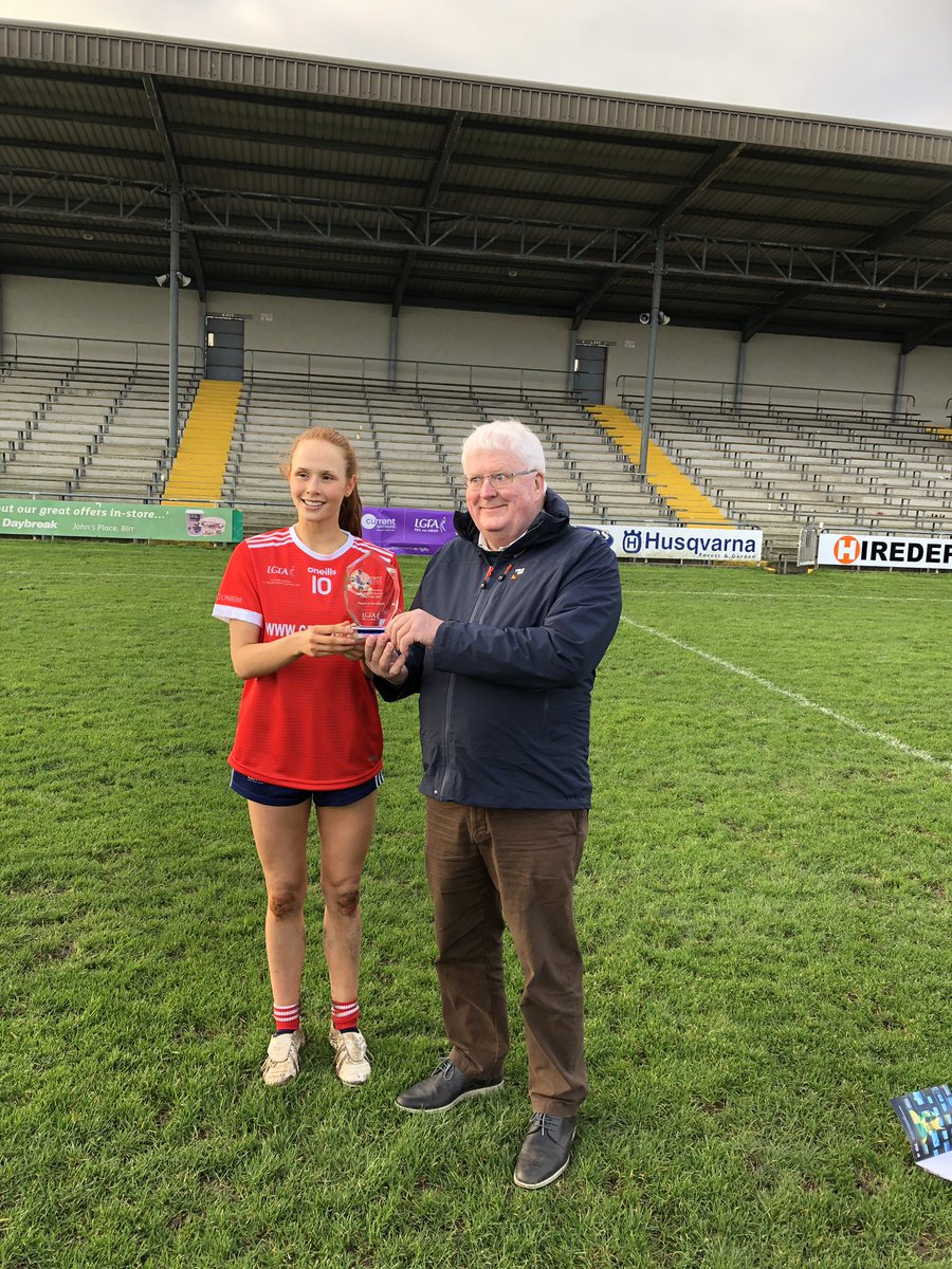 Ladies Football (@ladiesfootball) on Twitter photo Kilkerrin-Clonberne’s Olivia Divilly accepts the Player of the Match award from Mr. Joshua Fletcher, Chief Operating Officer with All-Ireland Club Championship sponsors currentaccount.ie #lgfaclub #currentaccount #creditunions
<a href="/KClgfa/">KilkerrinClonbernelgfa</a> <a href="/currentacc_ie/">Current Account from your Credit Union</a> <a href="/GalwayLgfa/">Galway LGFA</a> Kilkerrin-Clonberne’s Olivia Divilly accepts the Player of the Match award from Mr. Joshua Fletcher, Chief Operating Officer with All-Ireland Club Championship sponsors currentaccount.ie #lgfaclub #currentaccount #creditunions
<a href="/KClgfa/">KilkerrinClonbernelgfa</a> <a href="/currentacc_ie/">Current Account from your Credit Union</a> <a href="/GalwayLgfa/">Galway LGFA</a>