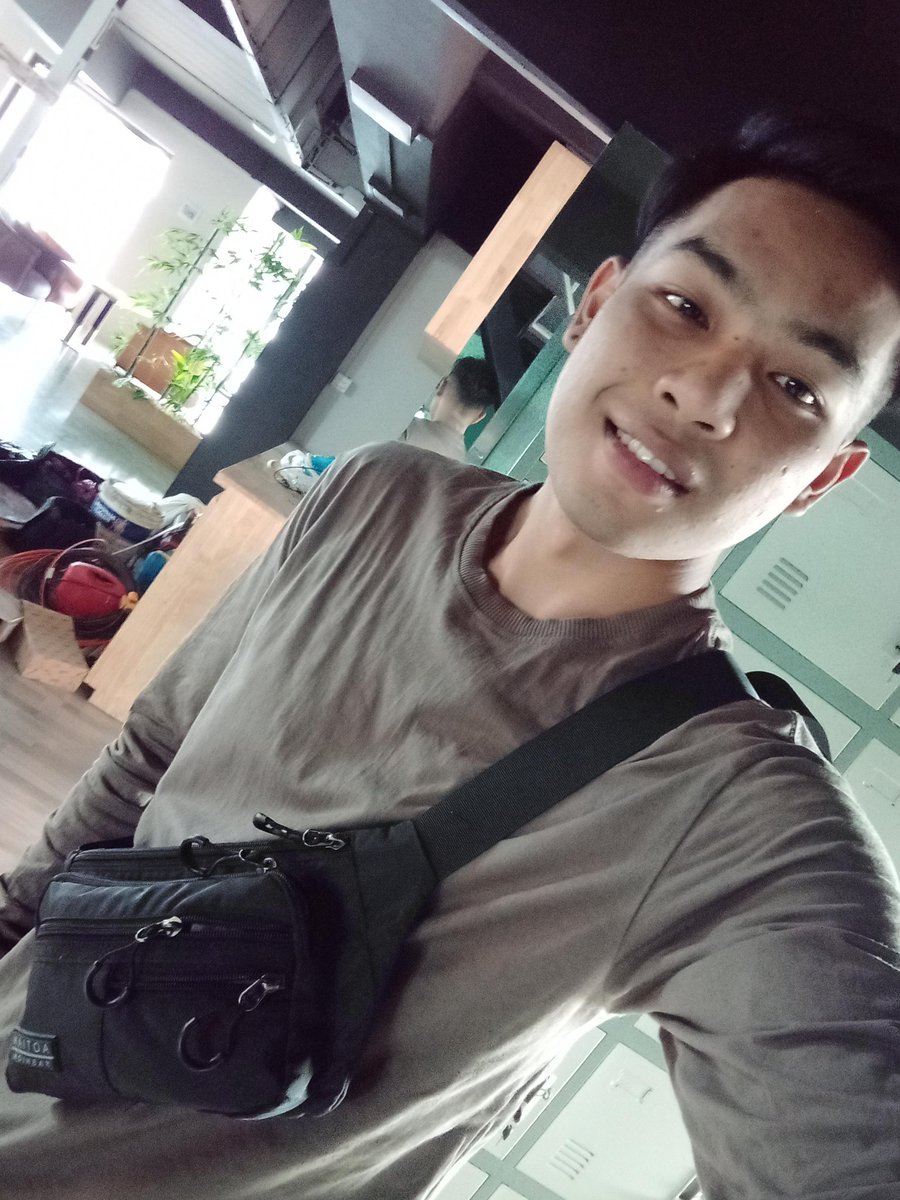 TharngeB's tweet photo. လီးပဲ ဘာတစ်မှအဆင်မပြေဘူး https://t.co/9nJ24sIBxi