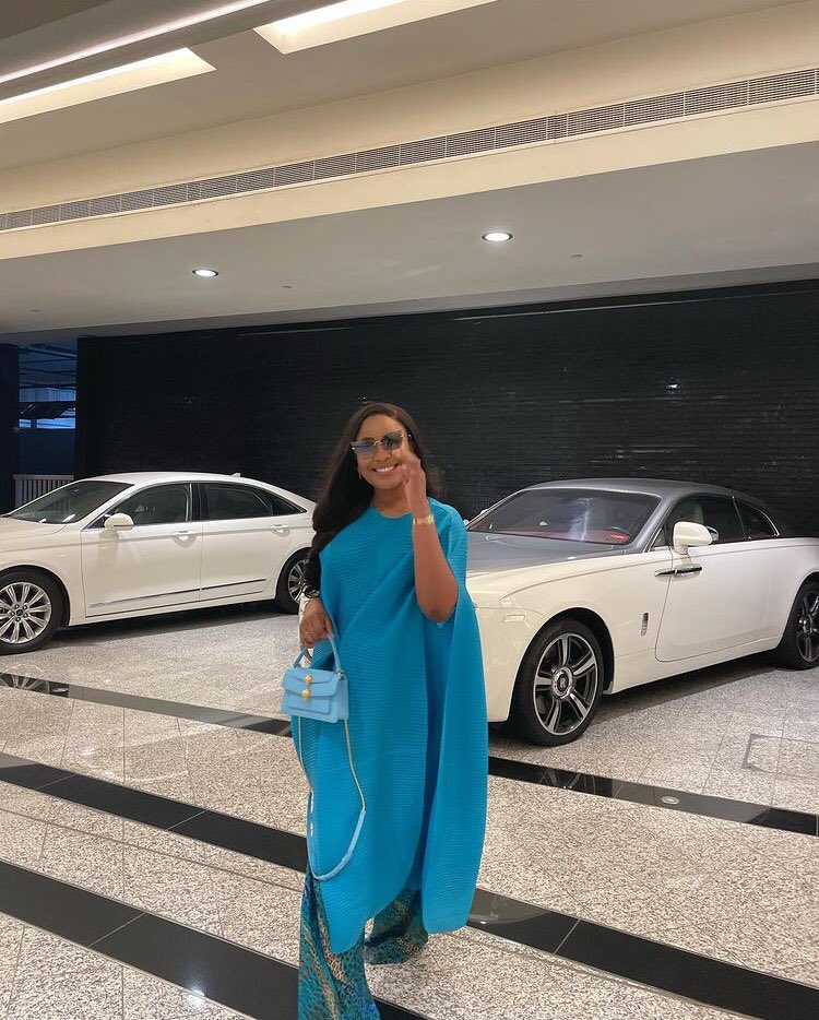BBMzansiUMLILO's tweet photo. DELETE JUST ONE⤵️

* 90 Million Dollars 
* Heaven 
* Mom
  
🧐🧐 just wait and see comments below 

Make sure you retweet 
#obicubana #At17 
#joeboy https://t.co/oppth9kGkB