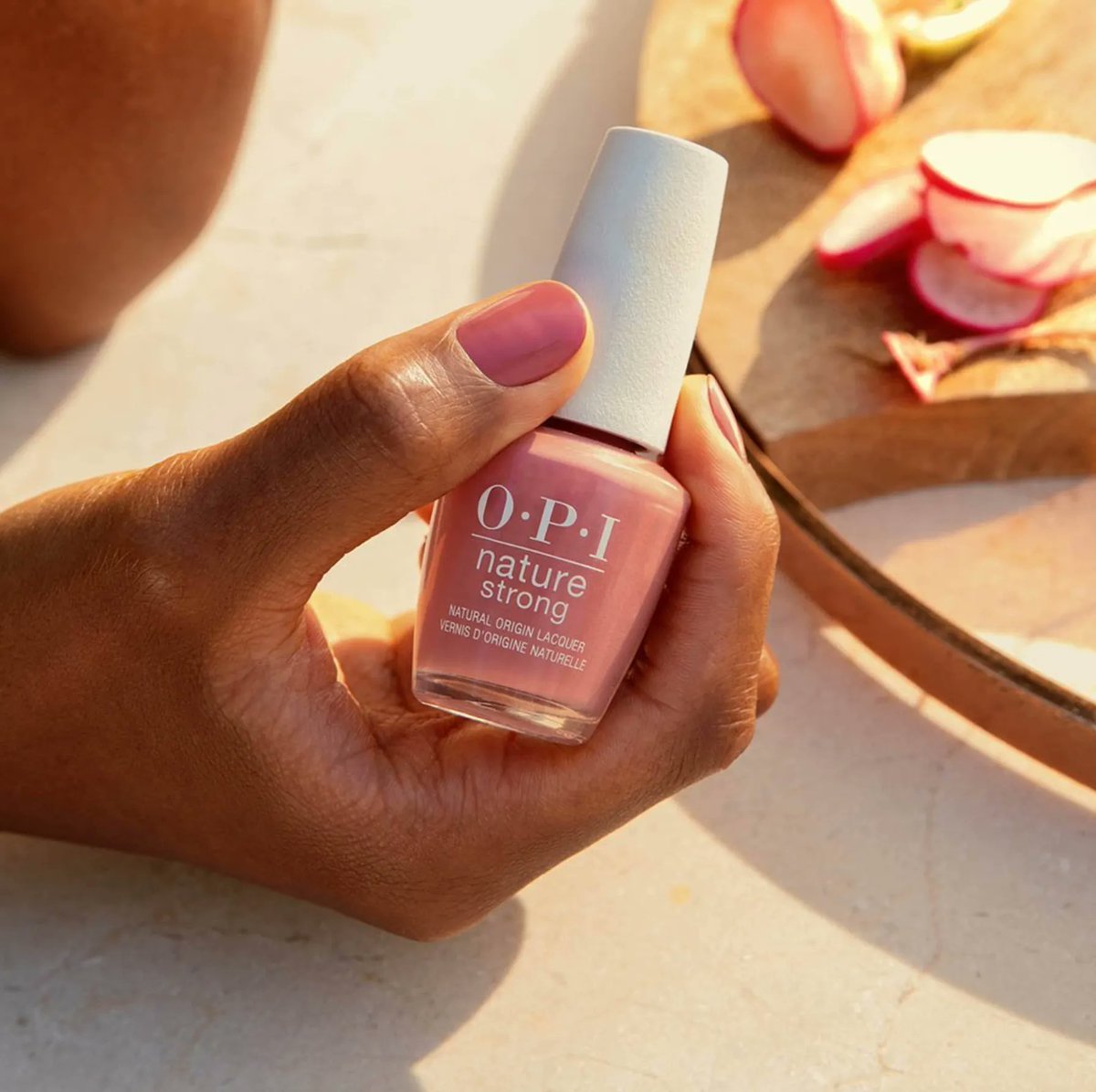 npdirect's tweet image. Treat yourself this payday with 20% OFF sitewide with code PAYDAY20 🤍 ... Because you deserve it !! 

Shop the @opi Nature Strong Simply Radishing for just £8.27 😍 

Free UK Delivery on all orders 🤍 #ColorIsTheAnswer #OPINatureStrong #PinkMani #PinkNails #MauveNails