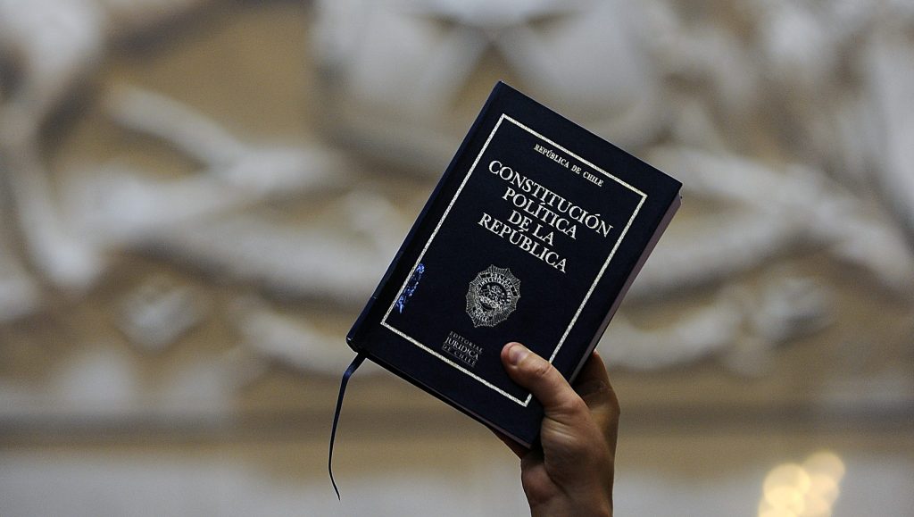 Columna de Opinión 🆕 El ex candidato a Core Víctor Velásquez reflexiona sobre: "La propiedad privada: Fuera Fake News". A propósito del rechazo de la iniciativa en la comisión de conocimientos.

👉diarioelpatagon.cl/la-propiedad-p…