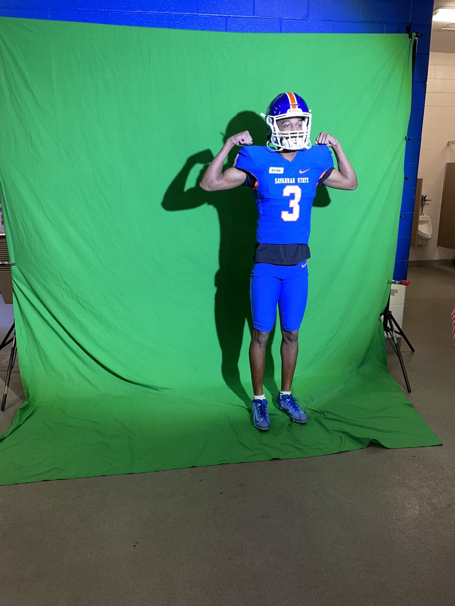 khiry wallace 🌟 tweet media