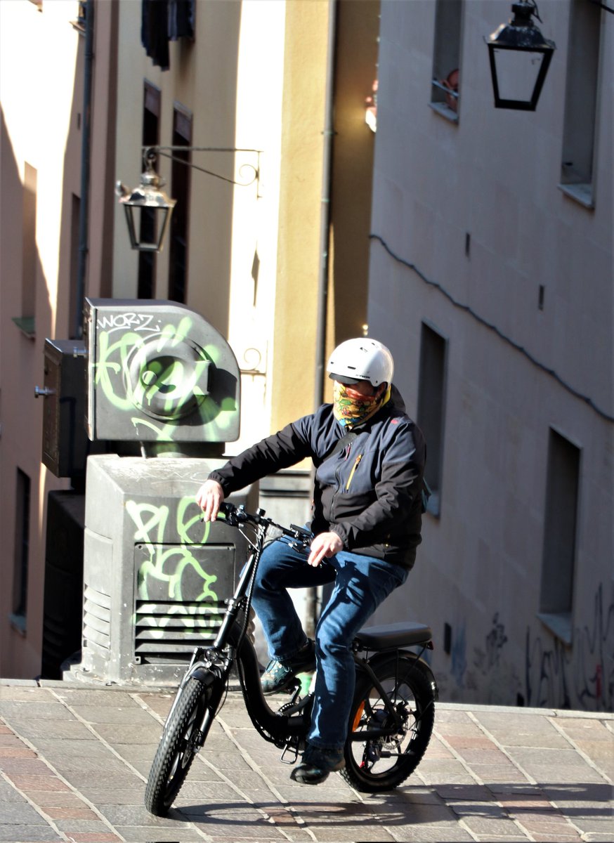 Eurocarts's tweet image. Out in the city.