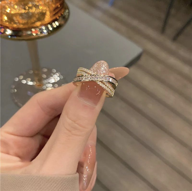 ينتظر أن يتجمَل بك 🤍