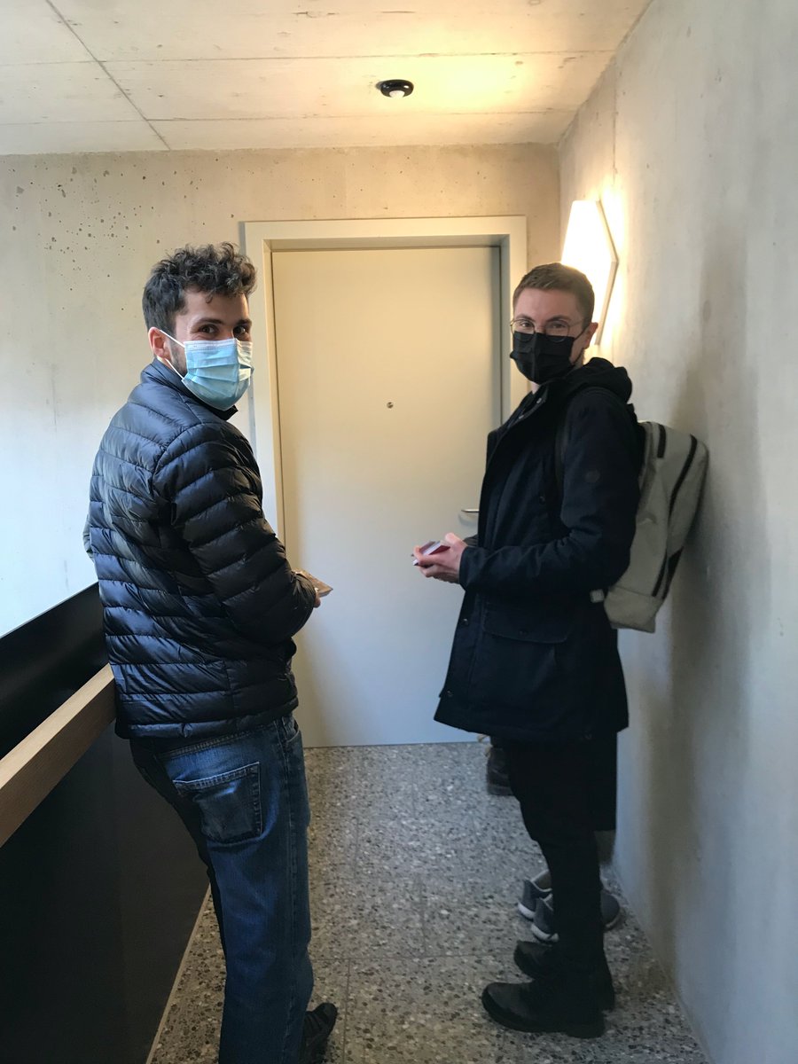 Wir gehen von Tür zu Tür und reden mit unseren Nachbarinnen und Nachbarn darüber, wieso wir parteiübergreifend junge, linke Politiker*innen wählen, die sich für eine radikal sozial und ökologisch gerechte Politik einsetzen.

<a href="/janphmueller/">Jan Müller (er)</a> <a href="/domiwaser/">dominik waser</a> <a href="/LaraMelizCan/">Lara Meliz Can</a> @disobedientnerd