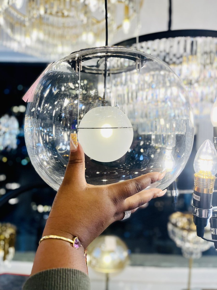 Tayokimadejumo's tweet photo. “If you were looking for a sign, here it is.” follow @Kimberlyselect and have a great weekend 

#chandelierlights #energysaving #lightbenefits #electricalfittingsinlagos  #ledbulbs #officedecor #lightfittings #lekkihouse #lekkiwives #lagoshomes #lagoshousewives #industrialfans https://t.co/sjOq0IAEmq