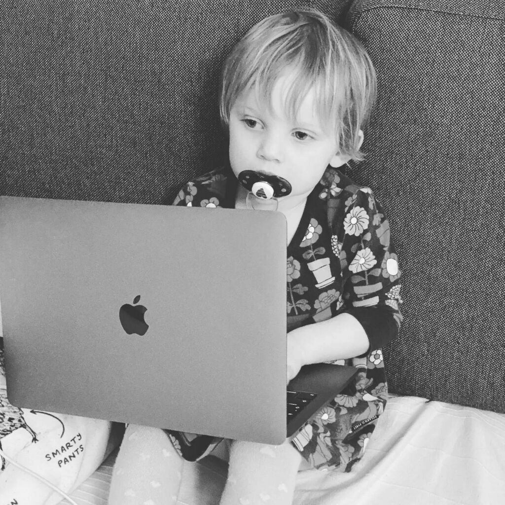yi5h's tweet photo. She's sharing daddy's opinion on where this build is going... 🤣 #judgyBaby #dailyBaby https://t.co/uPMEnuEL3u https://t.co/YWl97aZn0z
