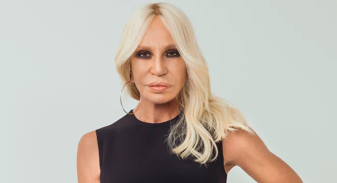 LMonsterReacts's tweet photo. roles lady gaga would EAT THE FUCK UP https://t.co/cMj7BE9zPS