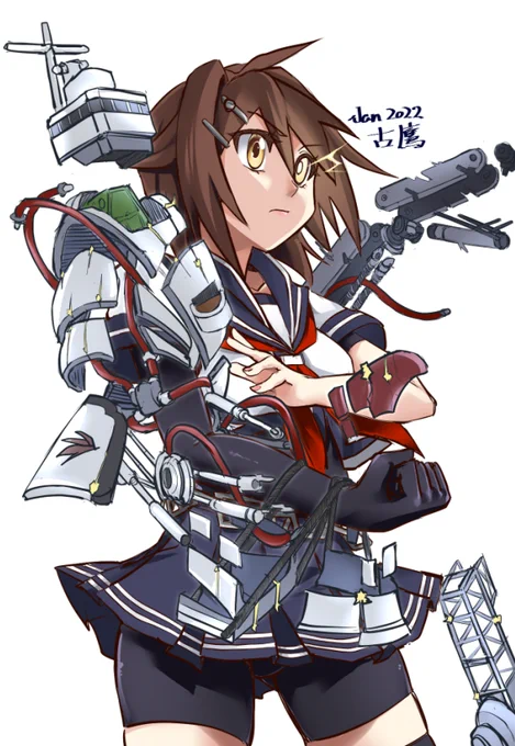 ラクガキ古鷹
久しぶりに艤装(?)描いた 