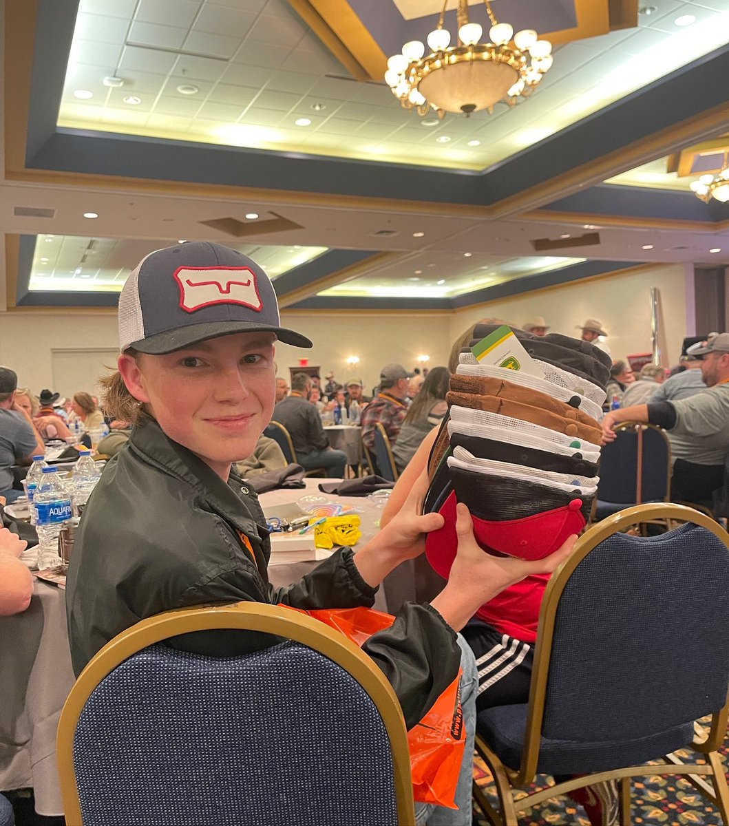 🇧🇷 Registros de uma feira incrível! Até o próximo ano em Omaha, NEBRASKA! 📍🌍 Obrigado USCHI por mais um ano 🙌🏻 <a href="/tweets_USCHI/">US Custom Harvesters</a> 

🇺🇸 Pictures of an amazing show! See you next year at Omaha, NEBRASKA! 📍🌍 Thanks USCHI for the reception.