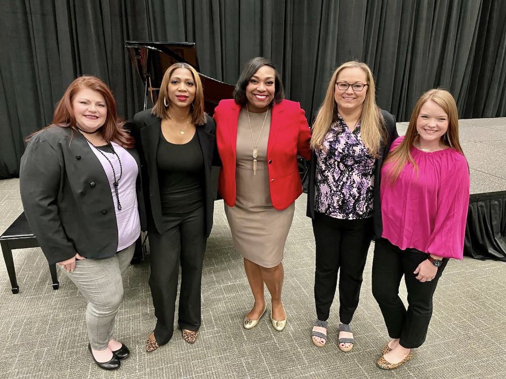 SplendoraHigh's tweet photo. The ladies of the @SplendoraHigh Administrative Team are excited learn, serve, and grow at @TCWSETx @R4TCWSE Thank you @SplendoraISD @SplendoraSuper and @barnes_glenn for blessing us with this opportunity. #ALLGROWTH #CultivatingExceptionalPeople #1Team1Voice1Vision https://t.co/Ez1TeeKseh