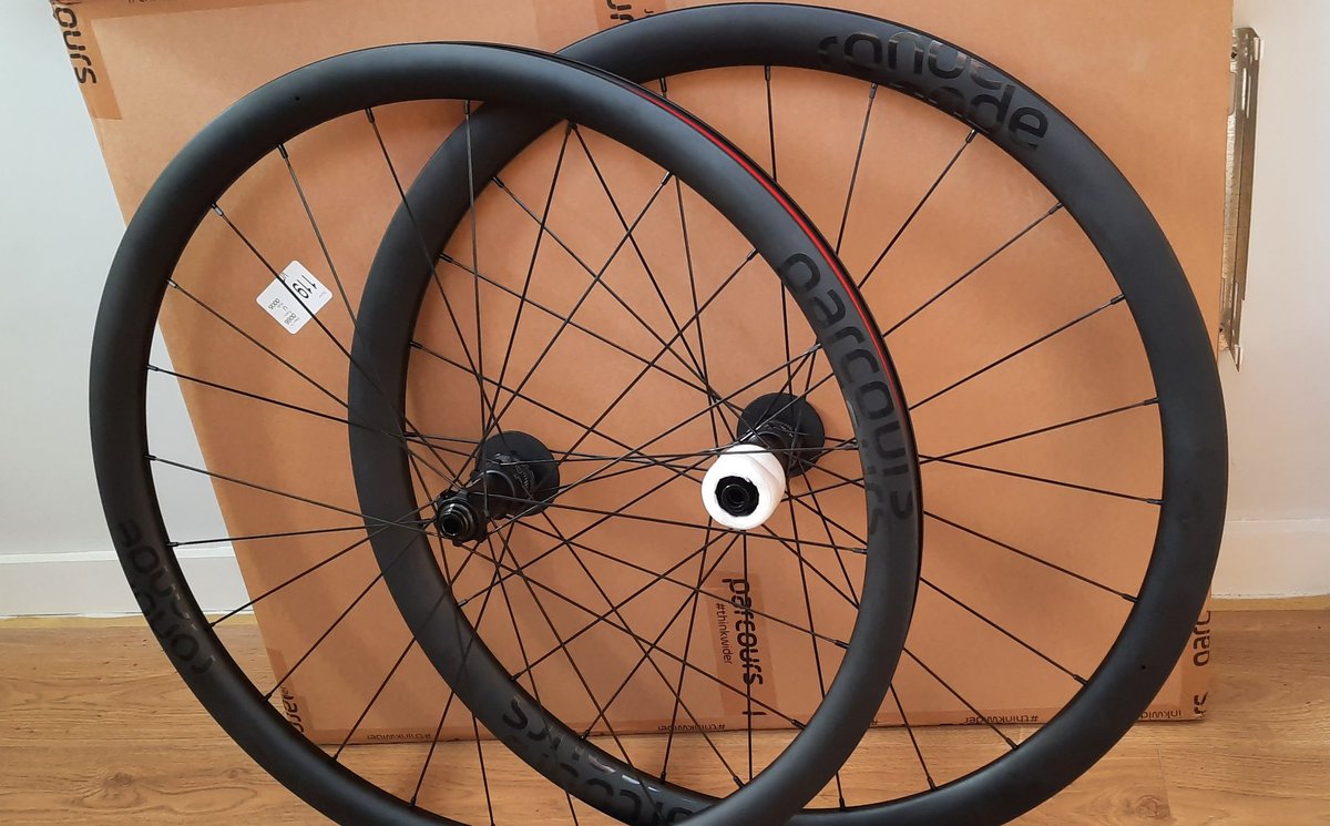 Not quite as good as new bike day, but I will take new wheels day 👌. Will look sweet on the TCR or the Revolt, basically two sets in one. Thanks for the swift delivery <a href="/rideparcours/">Parcours Velo</a> #thinkwider #Ronde