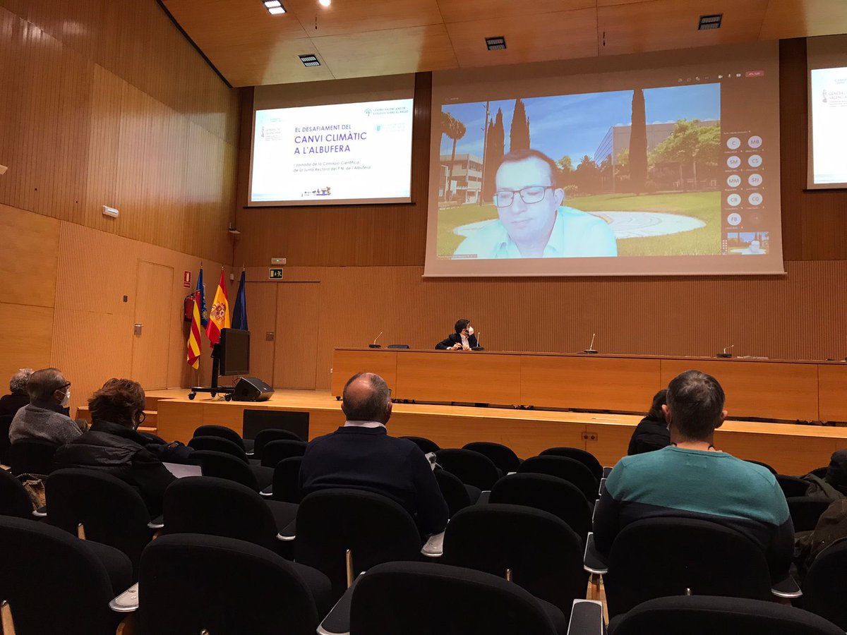 GlobalOmnium's tweet photo. 🧑🏻🎓Experiencia + formación = éxito! 💫#GlobalOmnium ha participado en la Jornada en la @UPV “ El desafío del Cambio Climático en La Albufera” con Manuel Pulido Director del #IAMMA y María Peña de I+D+i del área de depuración de GO https://t.co/pdbkg4HEjt