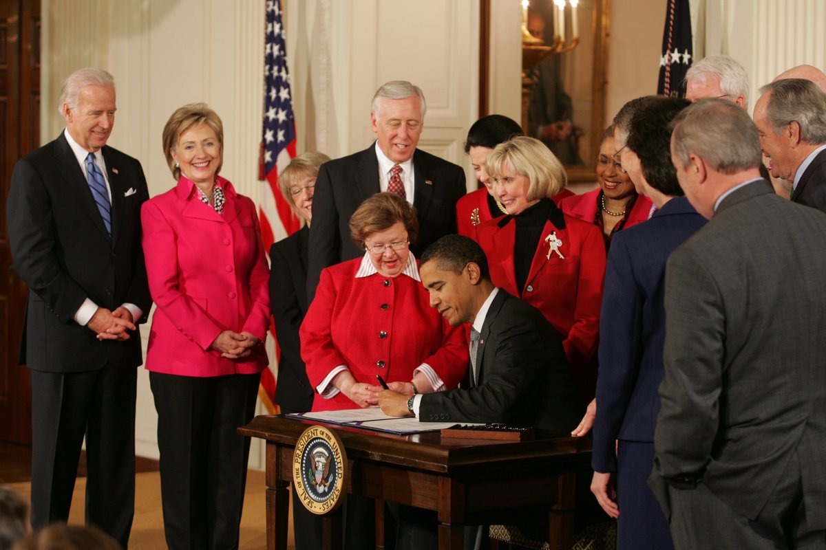 BarackObama's tweet image. On this day thirteen years ago, I signed the Lilly Ledbetter Fair Pay Act. It was the first law I signed as President, and was a first step to closing the wage gap for women.