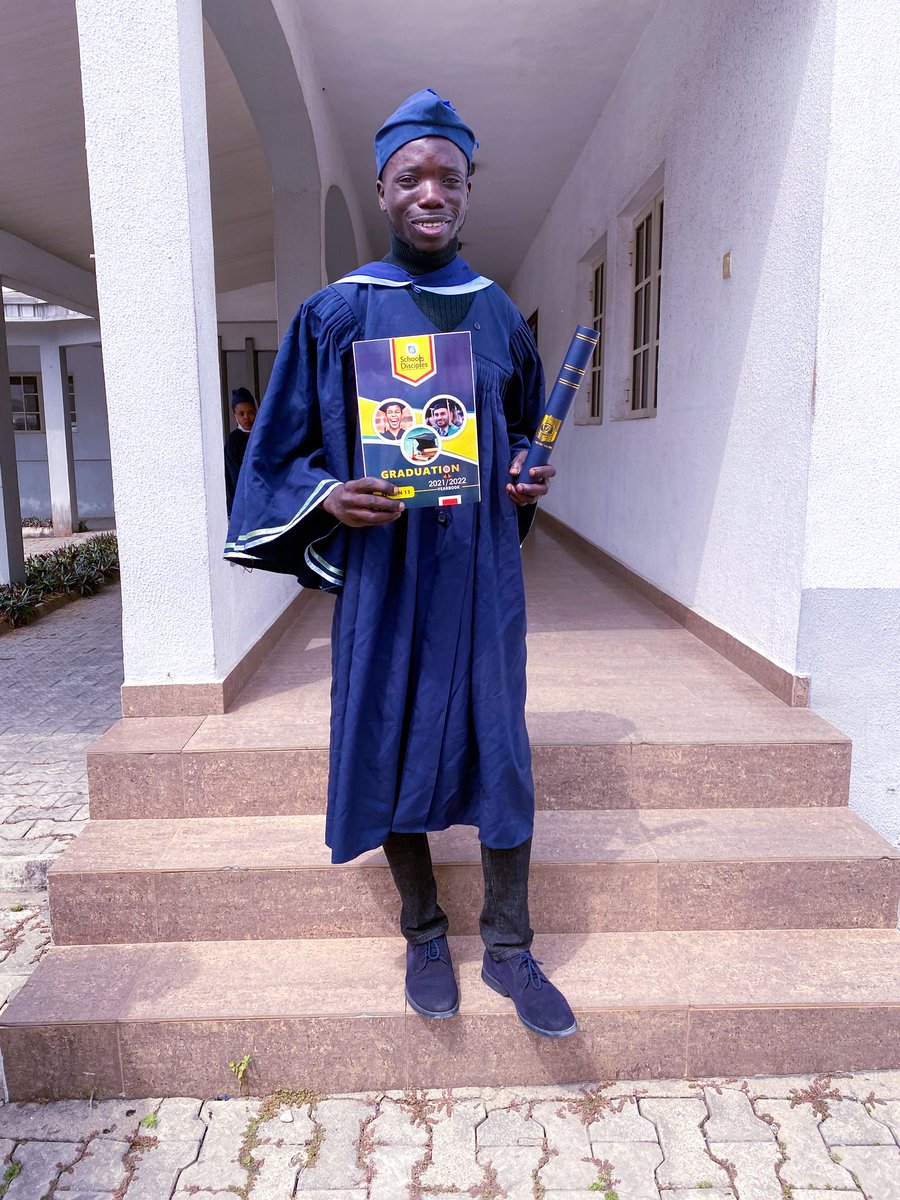 Sweetwealth01's tweet photo. We graduated from RCCG School of Disciples today. Equipped, ready and sent out for greater works.

#RCCGSOD
#GreaterWorks https://t.co/Odx3yIX7OA