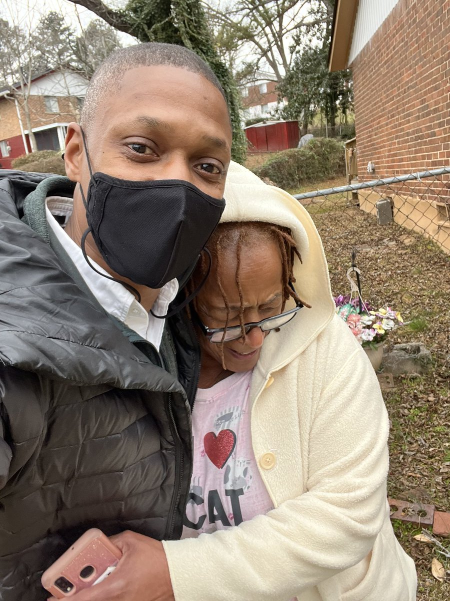 JasonHWinston's tweet photo. It’s these moments that I’ll always cherish and remind me why I ran for the @ATLCityCouncil This is how much it meant to Ms. Willis that I showed up when I said I would. #RepresentationMatters #ThomasvilleHeights I see You! #OneDistrict1 https://t.co/QZqKTS1UWm