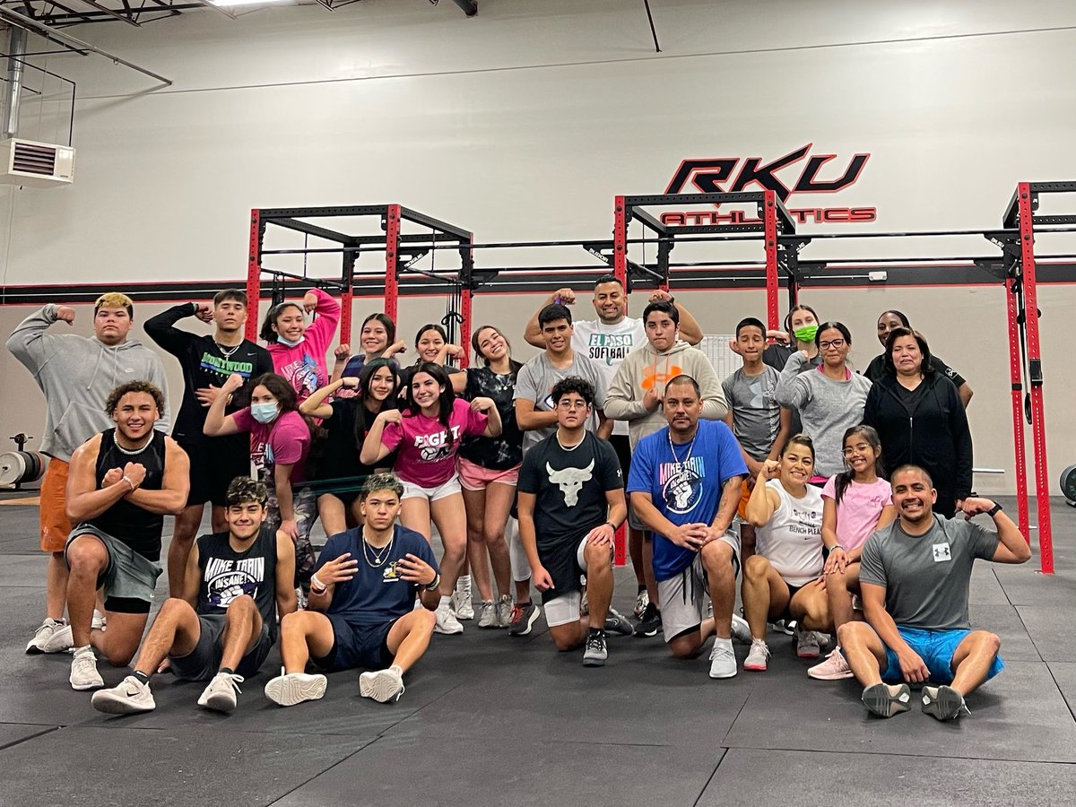 “WHEN YOU BELIEVE IN
SOMETHING SO MUCH,
IT CREATES
BELIEF IN OTHERS,
YOU'LL NEVER START A 🔥 
IN ANY OTHER HEART
UNTIL IT'S BURNING IN
YOuR OWN.” 
Another great week! Thankful and grateful.