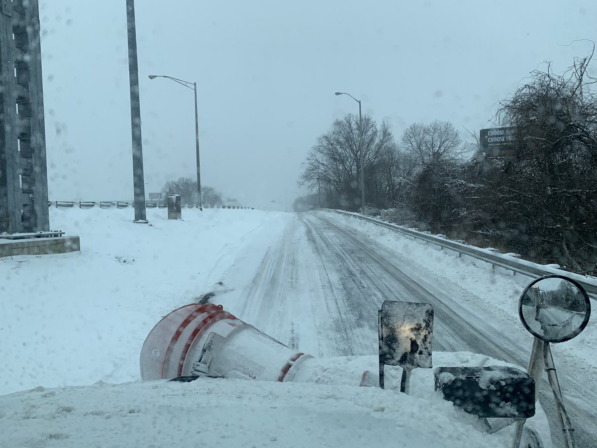 WillHaskellCT's tweet photo. Spent the morning with the awesome @CTDOTOfficial crew from Westport’s garage. They’ve been working day and night to keep the roads safe. Avoid unnecessary travel, and please #dontcrowdtheplow. Juan, Donny and Paul, thanks for giving me a peak behind the scenes of your hard work! https://t.co/bMgMARdlnx