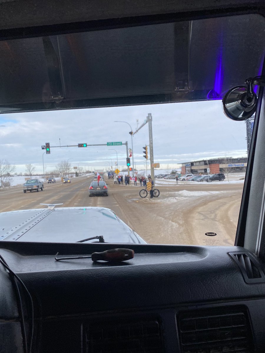 kirk_mikes's tweet photo. #FreedomConvoy2022 https://t.co/cgMw98p5xv