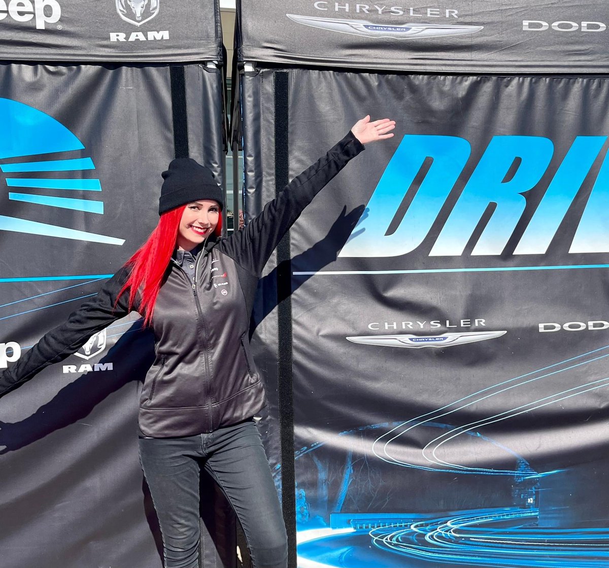 HoustonAutoShow's tweet image. Everyone at @nrgpark is excited to be back for Day 4 of the Houston Auto Show. It is a beautiful day for a Ride-and-Drive!