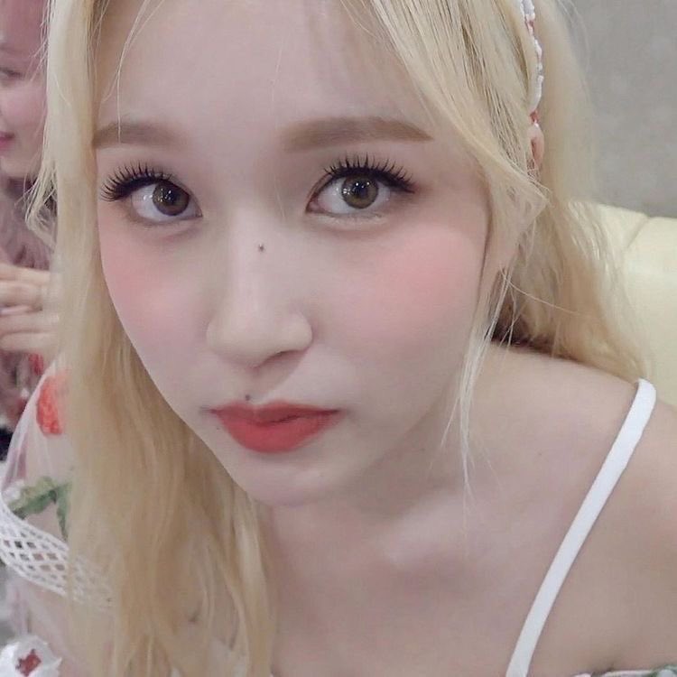 MIN4LOOKS's tweet photo. the prettiest girl

#MINA #미나 #ミナ #TWICE https://t.co/aCHlYQHCOI