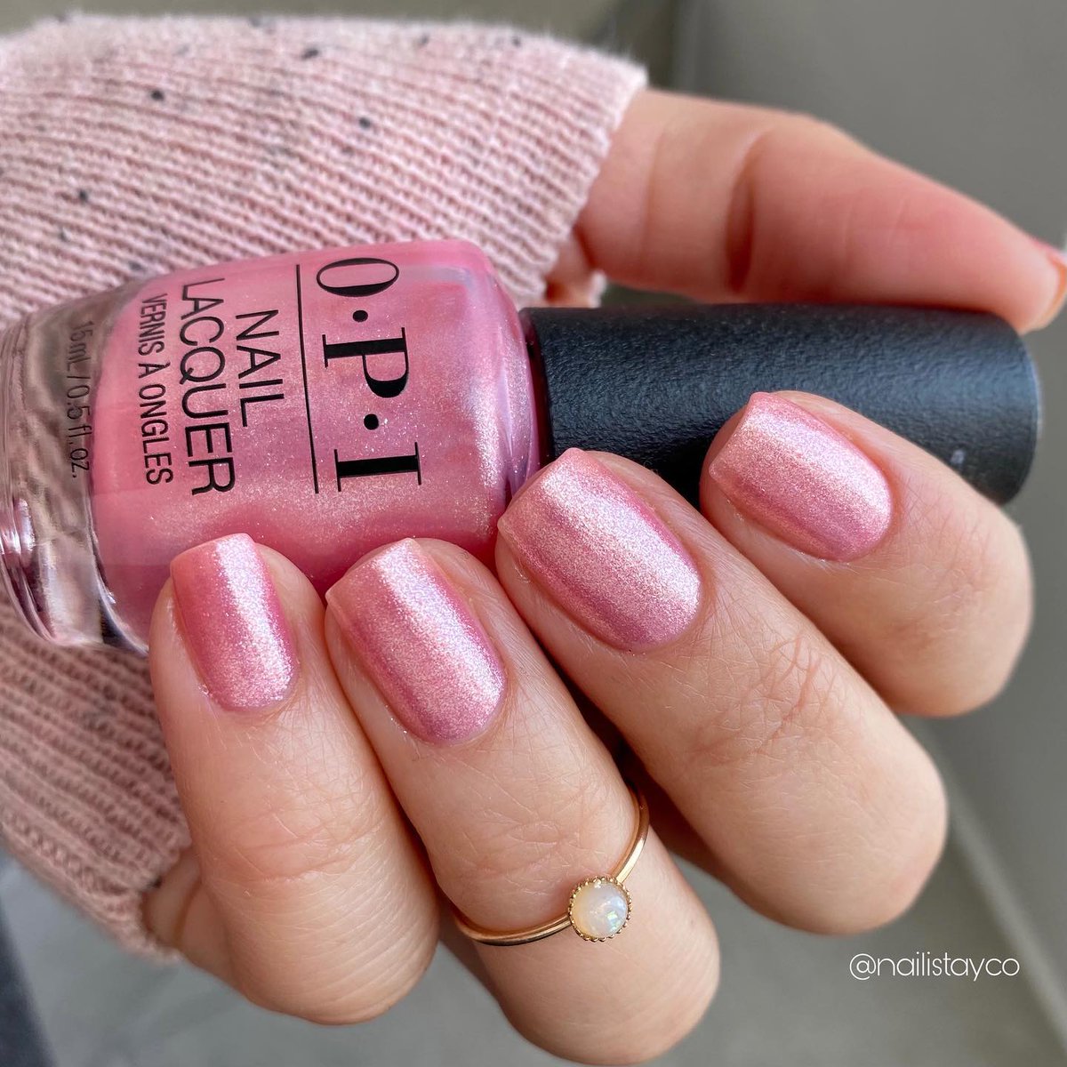 OPI_PRODUCTS's tweet photo. #PrincessesRule! and so does this glittery pink that’s a charming classic. 👸💖
By @nailistayco
Shop This Shade: https://t.co/vKtUv9QK4E
#ColorIsTheAnswer #OPIPrincessCharming #GlitterNails #GlitterMani #PinkNails #PinkMani #BabyPinkNails #BabyPinkPolish #ShimmerNails https://t.co/bRd8ncayYt