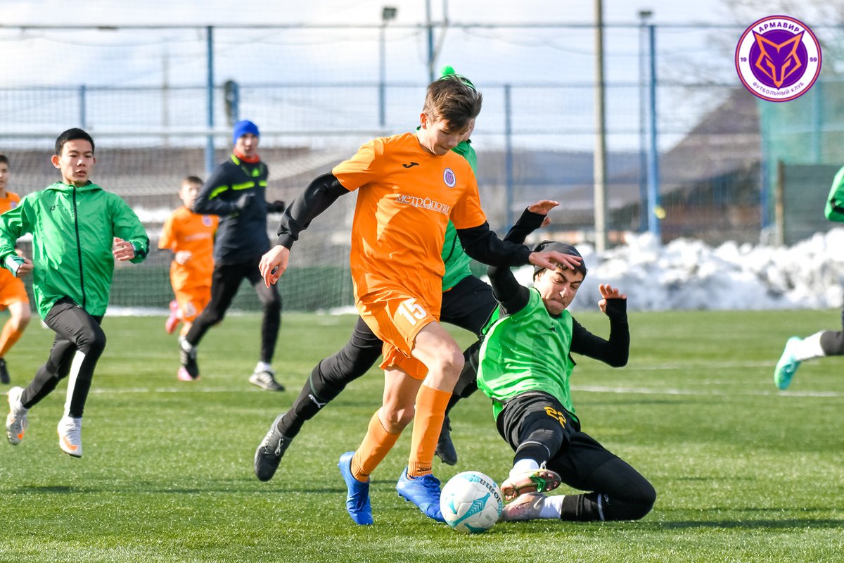 ОБЗОР МАТЧА АКАДЕМИЯ ФК "АРМАВИР" - "ВИКТОРИЯ" (УСТЬ-ЛАБИНСК) (2:0) 3:0

Первенства ГБУ РА СШОР (1 тур)

Больше фотографий на сайте ФК "Армавир"

fcarmavir.ru/news/obzor-mat… 

youtu.be/p11uGL0CWCA