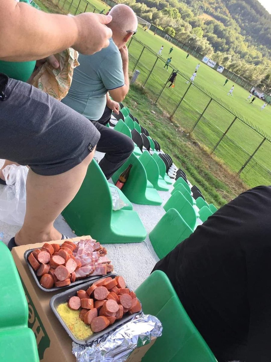 jumbomkd's tweet photo. Sausage and Vegeta at Kamenica Sasa (@fk_sasa) in the Macedonian Second league East
£1,5 https://t.co/9ErppKggMn