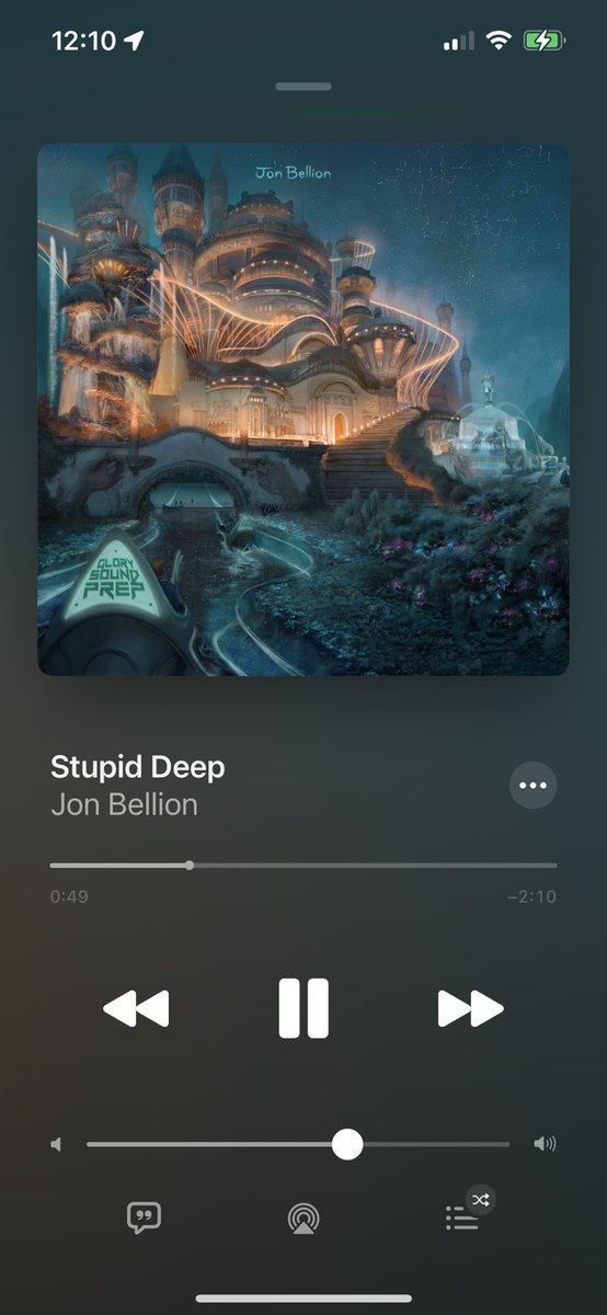 KyRedsGal's tweet photo. Oh man…this rolled on just now and I got allllllll the baseball feelings and almost cried. #reds #walkupmusic #comebacknick https://t.co/jrDyu386SM