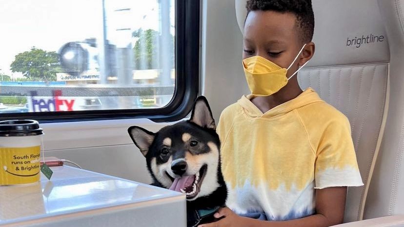 We promise, they’ll never ask “Are we there yet?” 😎 

#gobrightline #kidsridefree #petfriendly