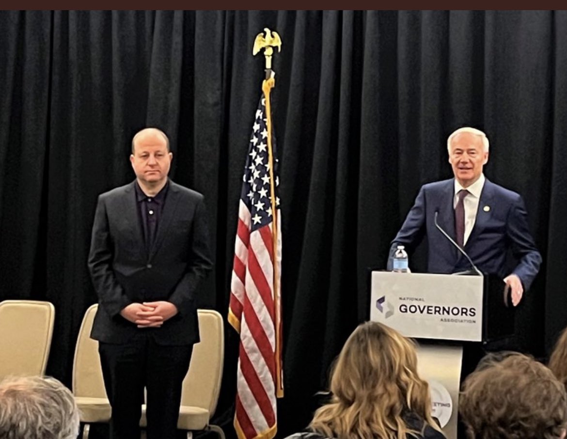 hadip's tweet photo. A strong message for K-12 computer science at today’s meeting of the US National Governors Association. Governors and CEOs share the the importance of teaching foundational computer science to every child. @NatlGovsAssoc @AsaHutchinson @jaredpolis @GinaRaimondo @JulieSweet https://t.co/KBGWAscnpR
