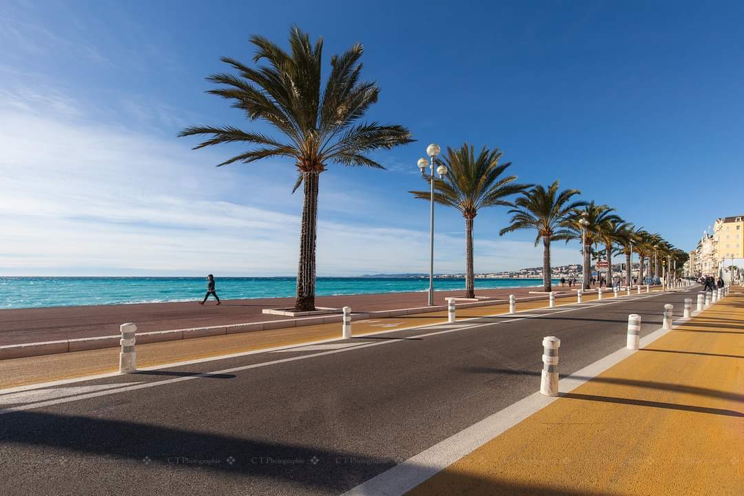 ☀️😍☀️
#CotedAzurFrance  #NiceVille #Nice06 #explorefrance #ilovenice #explorenicecotedazur #OnaTousBesoinduSud