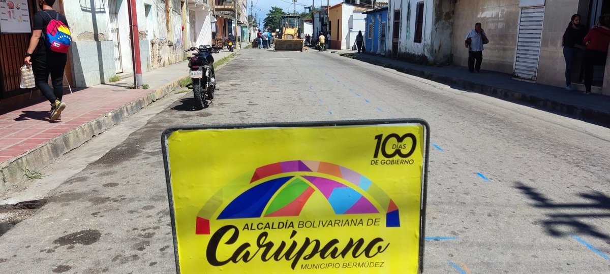 En la calle Libertad de Carúpano, por instrucciones del *alcalde Julio Rodríguez,* es reparado el colector de aguas residuales, número 12, en el marco de los primeros 100 días de gestión.

#GobernadorGilbertoPinto
#AlcaldeJulioRodríguez
#YVamosPorMas