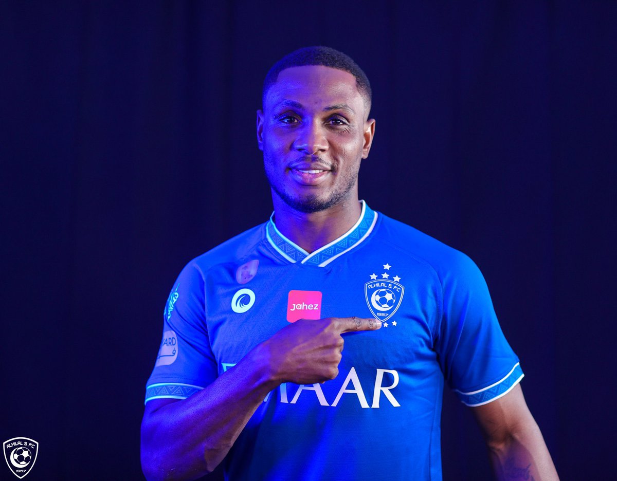 dhom_hfc9's tweet photo. #OI9 🦅💙 https://t.co/qmEGowiCki