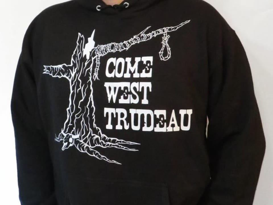 #IStandWithTrudeau Today, yesterday and tomorrow &amp; I will Not tolerate this kind of Hate in my country. I will not tolerate a FRINGE  group of people putting demands on an elected government &amp; demanding our Prime Minister resigns. You want Trudeau out? Try doing it in a election