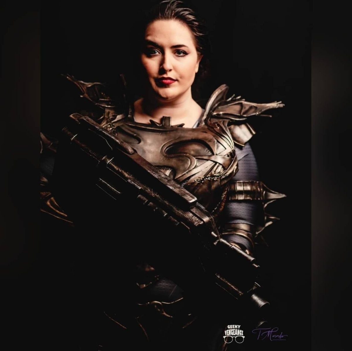 LaFortalezaSole's tweet photo. #SábadoCosplay:
#FaoraUl @morganitecospl1 foto @tmoroskophotography 
https://t.co/hpCkIy82zv
"Una buena muerte es una recompensa"
#RestoreTheSnyderVerse. https://t.co/NdVyEK79RJ