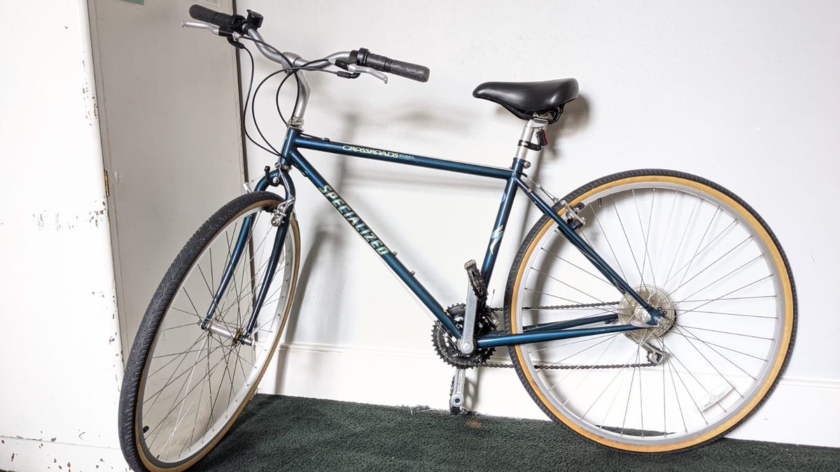 Dalston Curve Garden tweet media