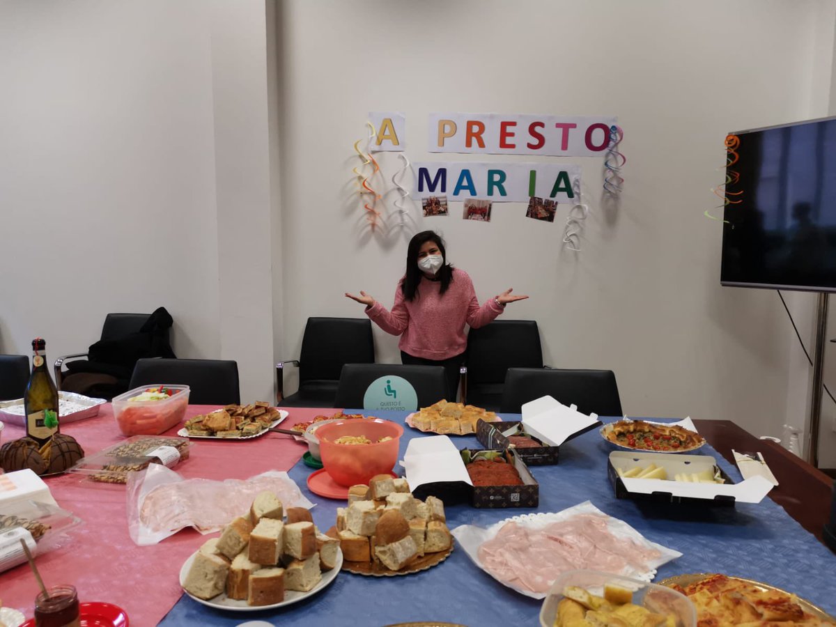mlbolognesi's tweet photo. We would like to thank our #visiting #PhD student Maria for her support in these last 6 months @b2alzd2 @Unibo  and wish her a nice #farewell into new personal and professional adventures! 💐please say hello to all our Brazilian friends 🇧🇷 https://t.co/lxKh0ahBIA