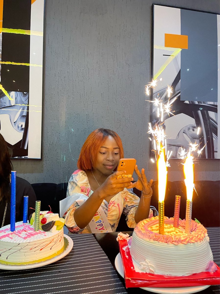 Twumzz's tweet photo. I launched my Website on my Birthday🥳 Congratulations to me! I owe everything to God❤️ https://t.co/PcjCBuTSuL
