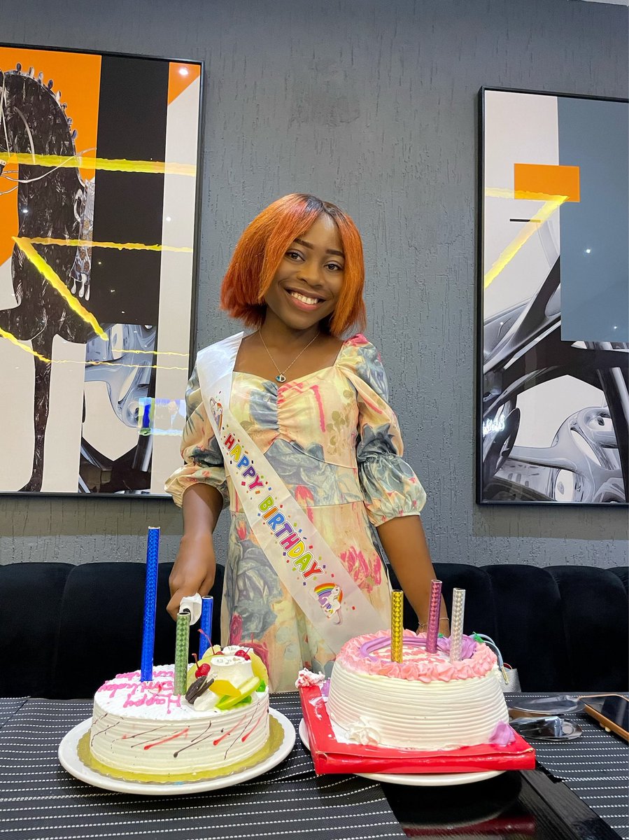 Twumzz's tweet photo. I launched my Website on my Birthday🥳 Congratulations to me! I owe everything to God❤️ https://t.co/PcjCBuTSuL