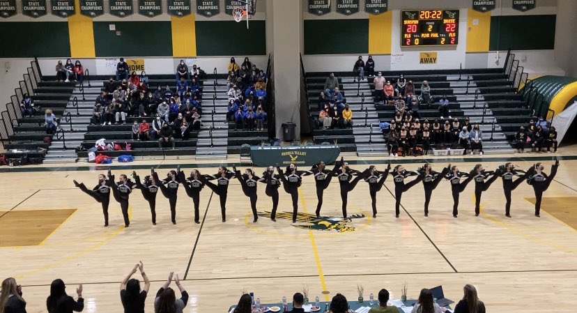 GSEdmundson's tweet photo. Back in Person! @NWPoms @Northwest_Jags @NorthwestJags @SVPoms @SenecaValleyHS #LetsGoJags https://t.co/CnKhOVNBKt
