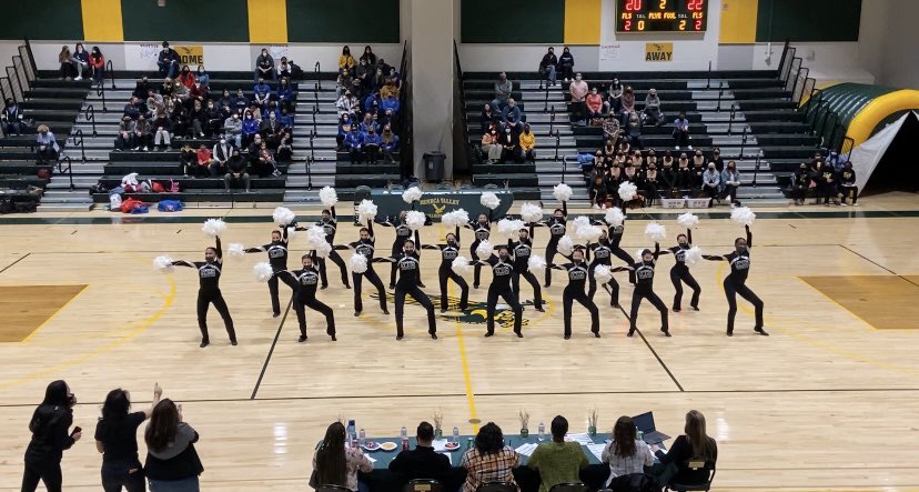 GSEdmundson's tweet photo. Back in Person! @NWPoms @Northwest_Jags @NorthwestJags @SVPoms @SenecaValleyHS #LetsGoJags https://t.co/CnKhOVNBKt
