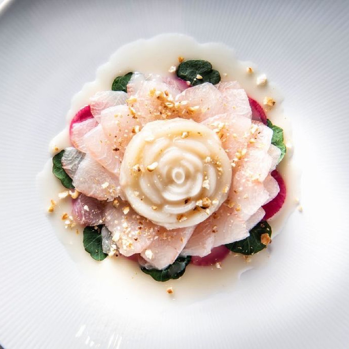 Edible art from <a href="/chefjoseandres/">Chef José Andrés 🕊️🥘🍳</a>. Discover our full menu: fal.cn/3lJvp.