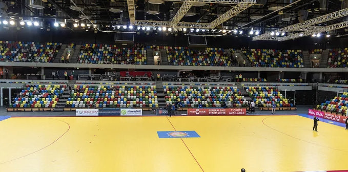 griffiths_bill5's tweet photo. Tomorrow. 10.30 am. Don’t be late. You know. We are ready.
⁦@SloughHCL1⁩ ⁦@SloughHC⁩ #PinknBlacks https://t.co/1kjRXjpEXe