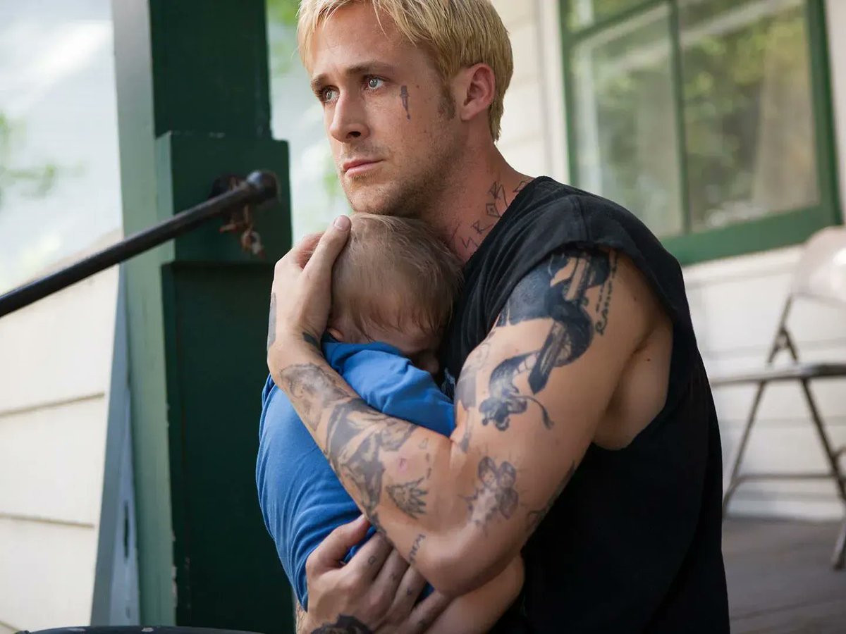 hollywoodsuite's tweet photo. Ryan Gosling stars in the epic, emotional saga The Place Beyond the Pines (2012) premiering at 9pm ET on HS00. π²ποΈ
Or for #CriterionSaturdays catch the always incredible Richard E. Grant in his film debut, the pitch black comedy Withnail and I (1987). https://t.co/Lz5MnQgqgX https://t.co/Z6Xrsij7yB