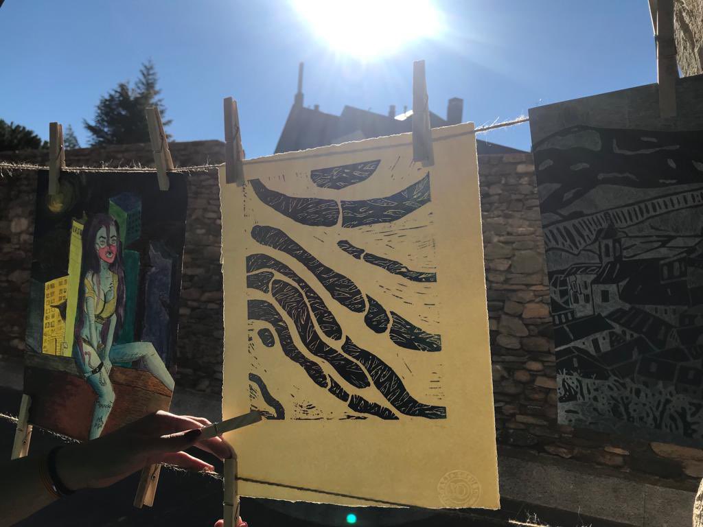 cJacetania's tweet photo. Mucho arte tienen nuestros #jóvenes. Gracias a tod@s por participar en #Mostrarte, la muestra de #arte organizada por las #antenas informativas y #JuventudJacaJacetania👏👏👏

Enmarcado en el proyecto europeo #peripheralyouthmakers. https://t.co/VOrrBOFcUk