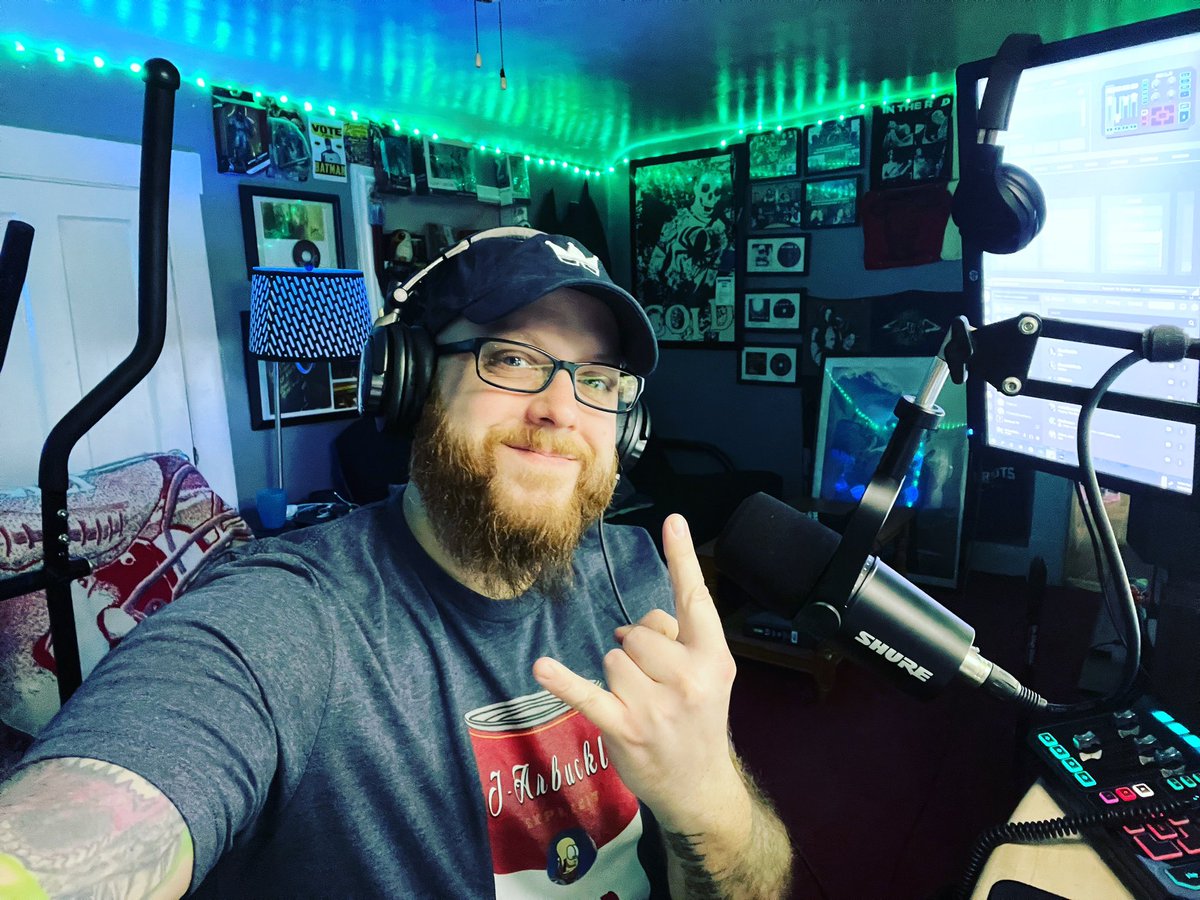 RWTPod's tweet photo. Time to start the recording process in preparation for our return on March 7th! Get ready everyone season 3 is coming soon! #podcast #mentalhealth #love #music #art #comedy #theroadswevetraveledpodcast https://t.co/bxMp04GUv3